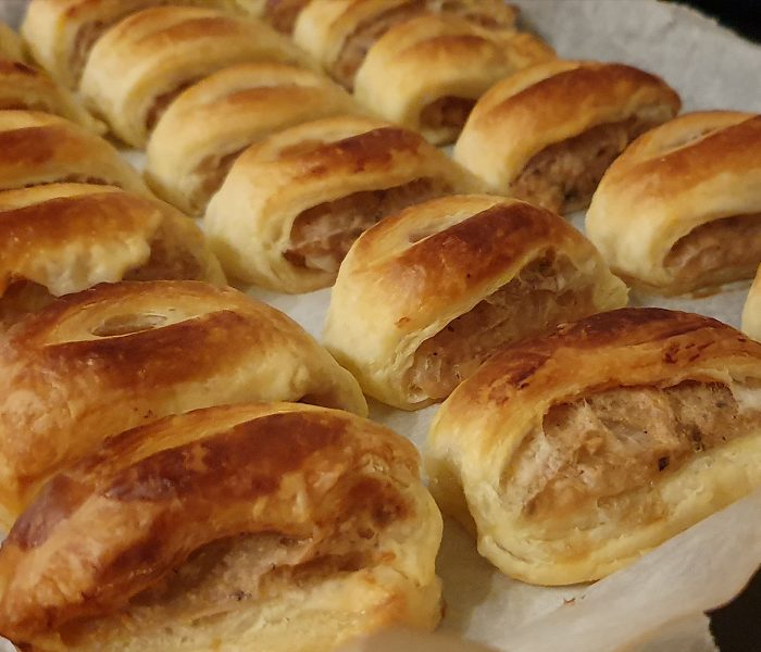 Easy Vegan Sausage Rolls