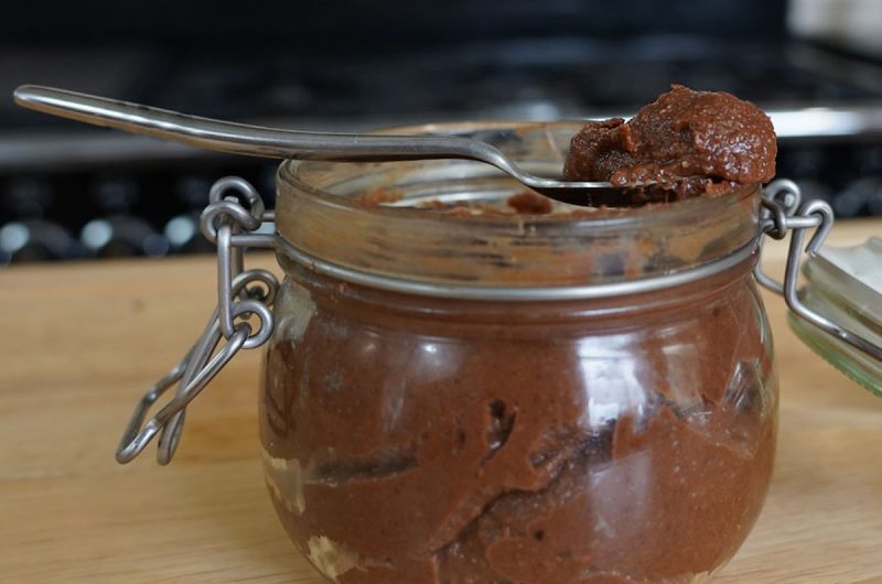 Raw Chocolate Hazelnut Spread