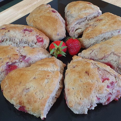 8 triangle strawberry scones